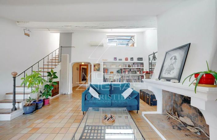 Image No.1-3 Bed Apartment for sale