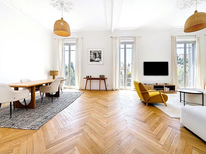 Image No.1-3 Bed Apartment for sale