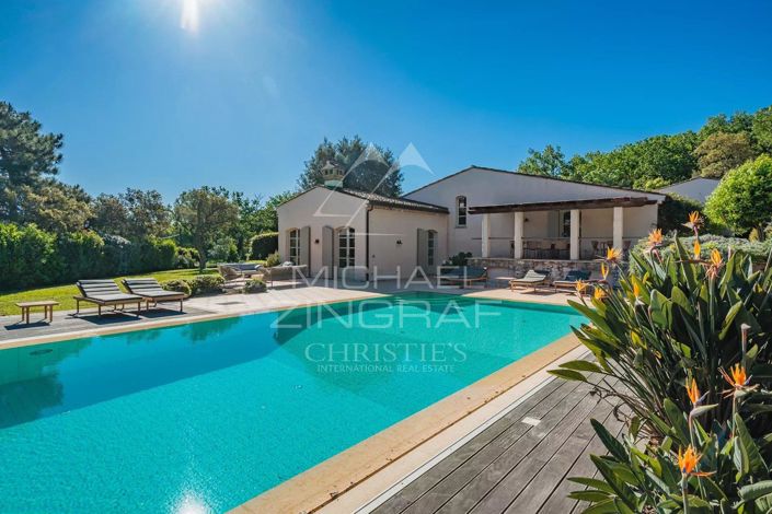 Image No.1-4 Bed House for sale