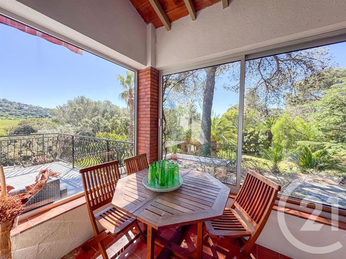 Image No.3-3 Bed House for sale