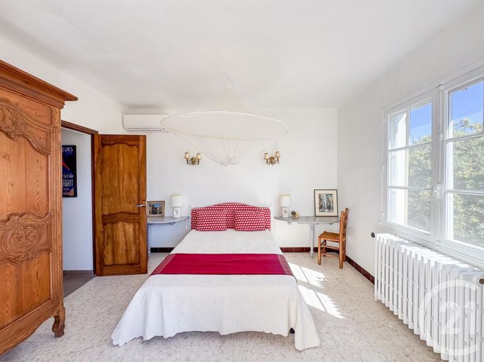 Image No.7-3 Bed House for sale