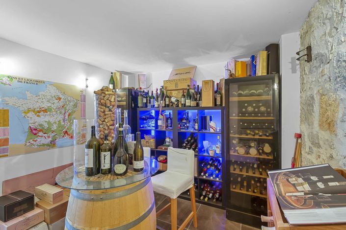 Image No.14-5 Bed House for sale