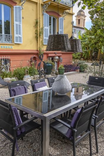 Image No.16-5 Bed House for sale