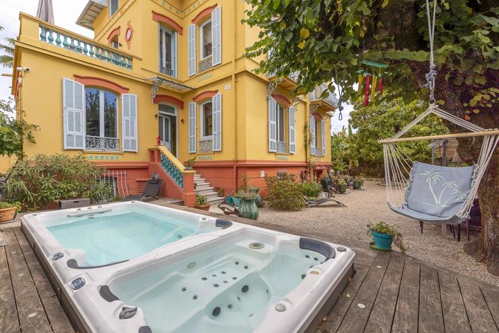 Image No.3-5 Bed House for sale