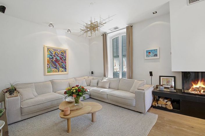 Image No.5-5 Bed House for sale