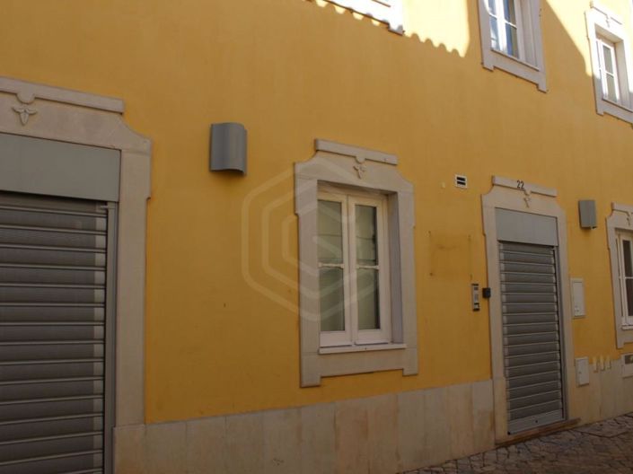 Image No.1-3 Bed House for sale