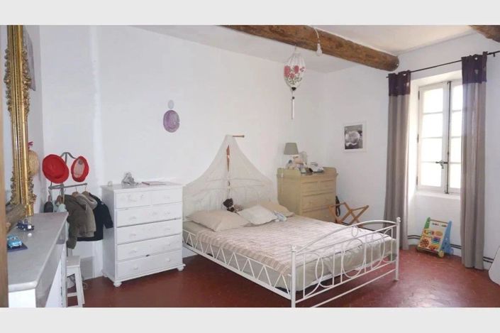 Image No.13-5 Bed House for sale