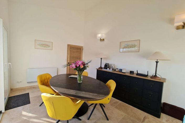 Image No.16-5 Bed House for sale