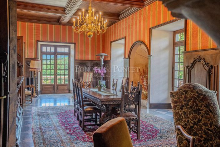 Image No.9-19 Bed House for sale