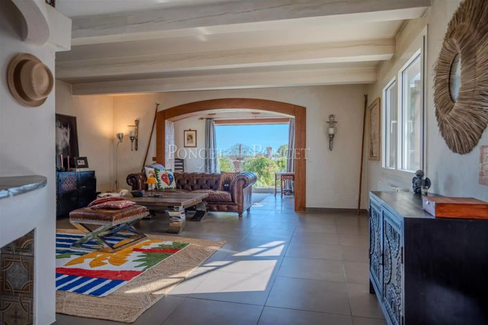 Image No.4-3 Bed House for sale