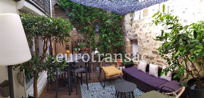 Image No.1-2 Bed House for sale