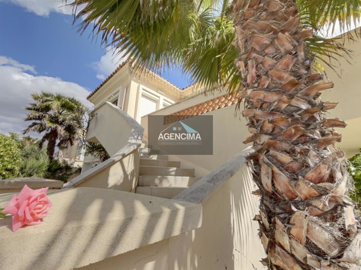 Image No.10-Maison de 5 chambres à vendre à Marseillan