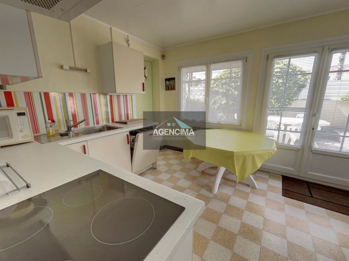 Image No.9-Maison de 5 chambres à vendre à Marseillan