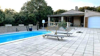 1 - Orgnac-l'Aven, House