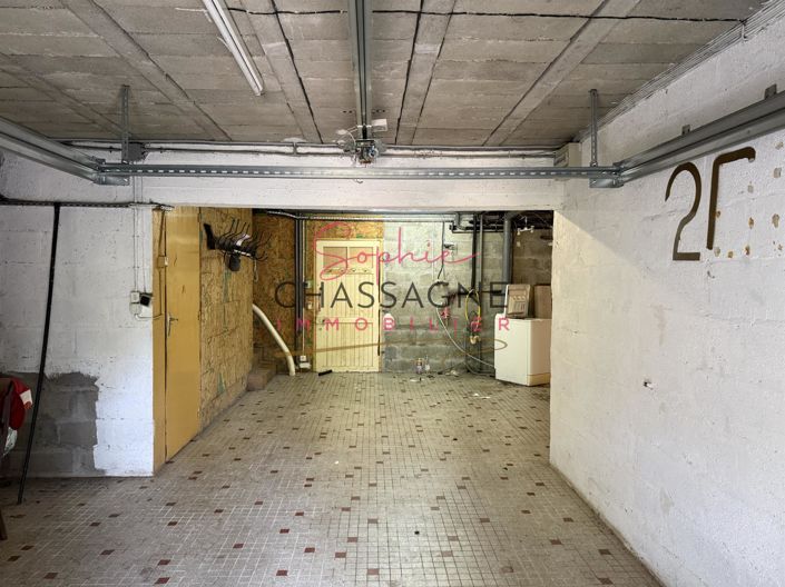 Image No.15-3 Bed House for sale