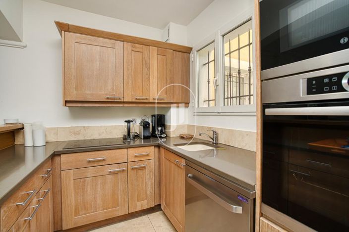 Image No.4-3 Bed House for sale