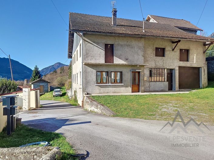 Image No.1-3 Bed House for sale