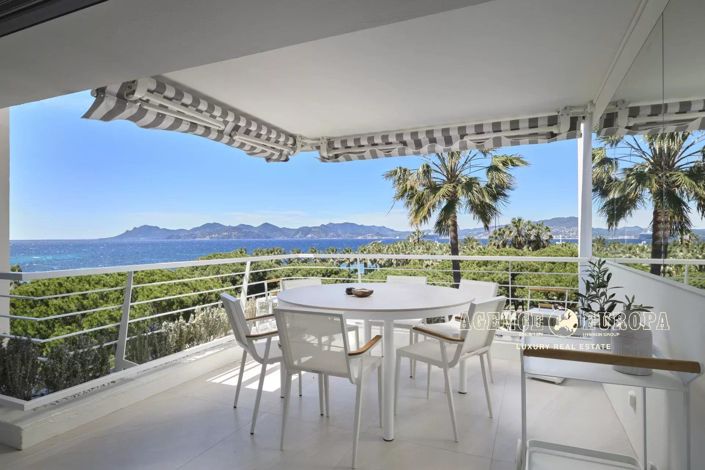 Image No.1-3 Bed Apartment for sale