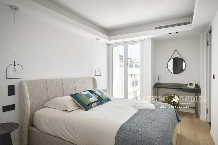 Image No.10-3 Bed Apartment for sale