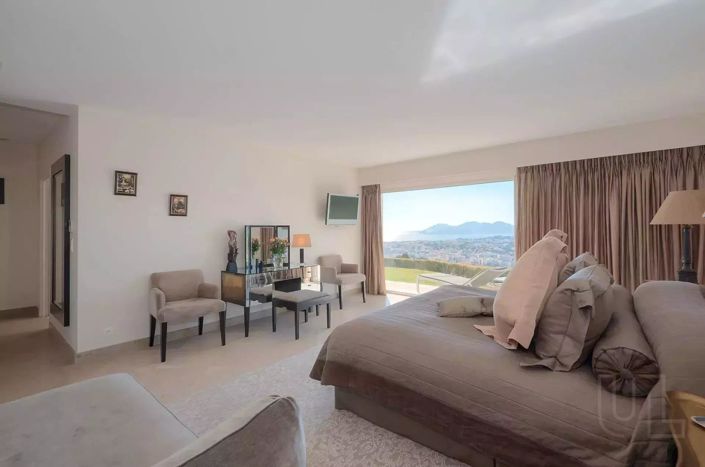 Image No.15-5 Bed House for sale