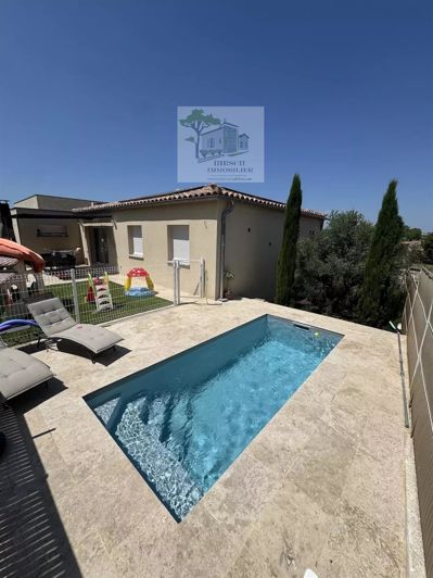 Image No.1-4 Bed House for sale