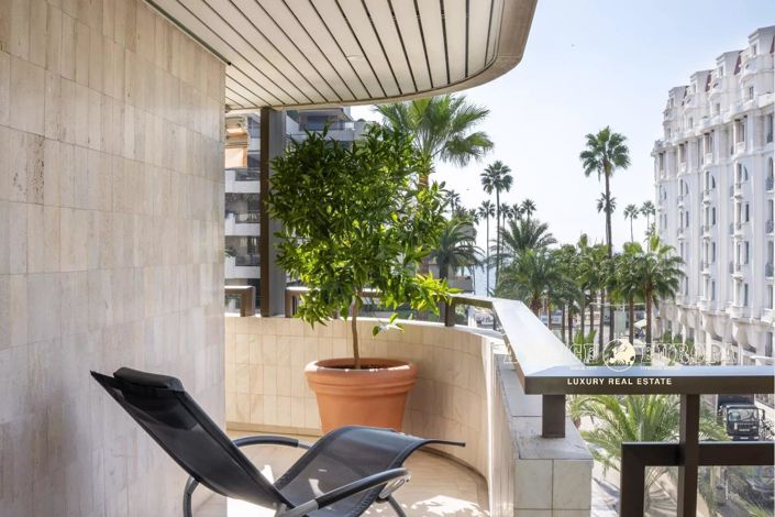 Image No.3-Appartement de 2 chambres à vendre à Cannes