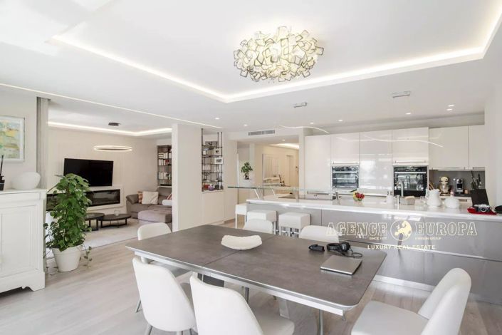 Image No.5-Appartement de 2 chambres à vendre à Cannes