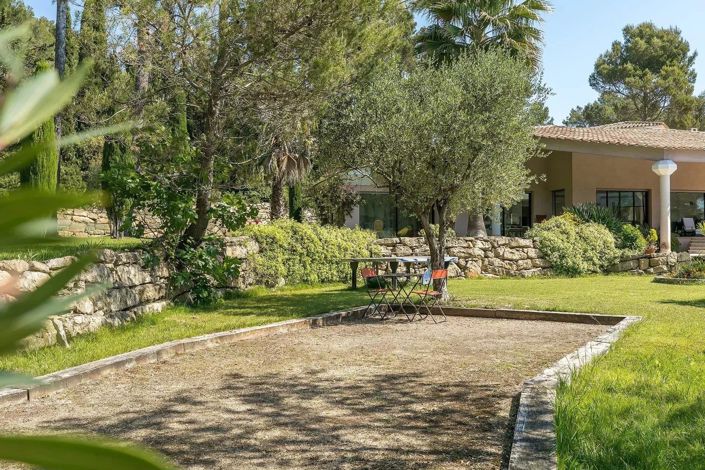 Image No.12-6 Bed House for sale