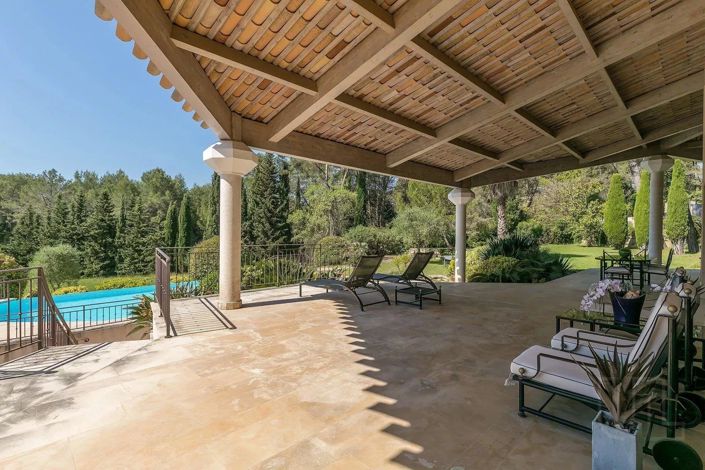 Image No.2-6 Bed House for sale