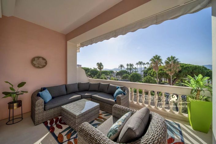 Image No.1-3 Bed Apartment for sale