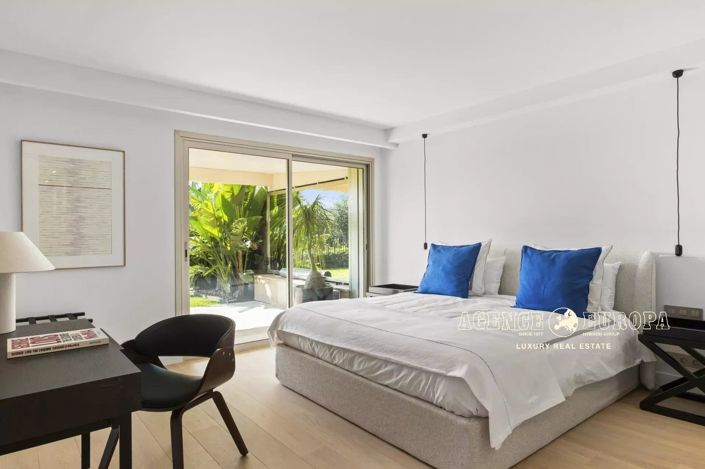 Image No.16-4 Bed House for sale