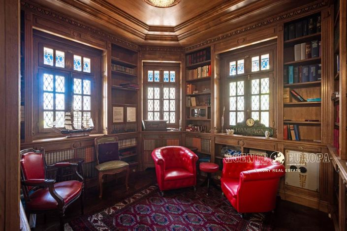 Image No.22-4 Bed House for sale