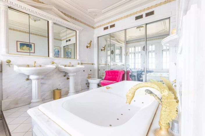 Image No.25-4 Bed House for sale