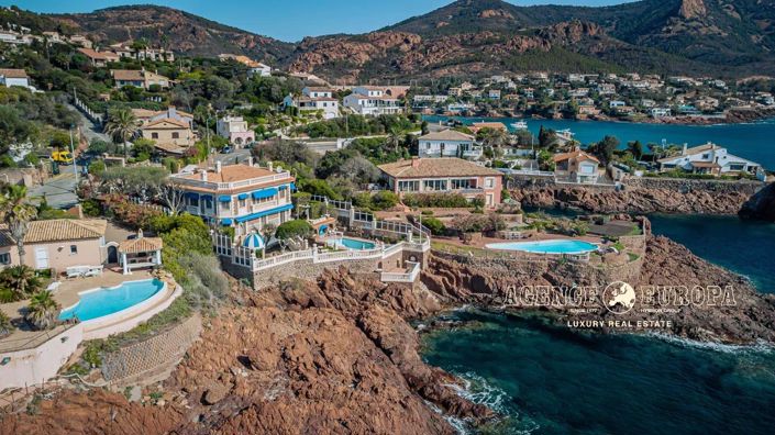 Image No.3-4 Bed House for sale