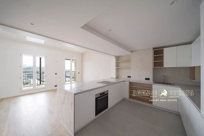 Image No.4-3 Bed Apartment for sale