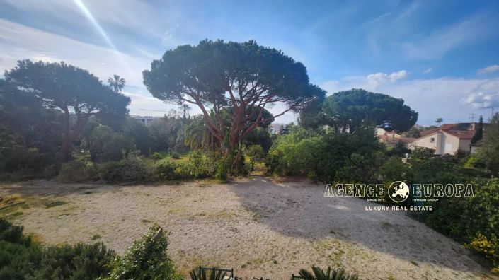 Image No.8-Appartement de 3 chambres à vendre à Cannes