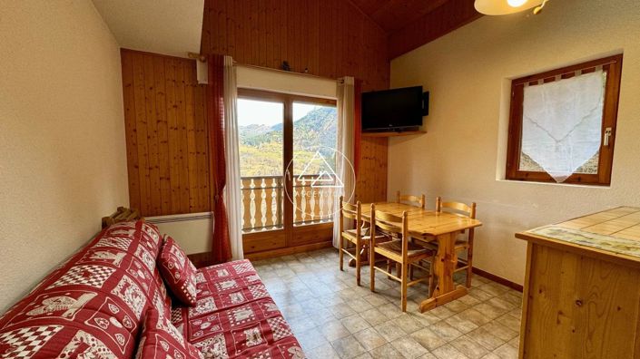 Image No.18-3 Bed Apartment for sale