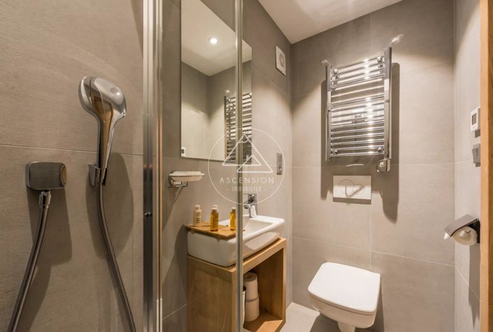 Image No.21-3 Bed Apartment for sale