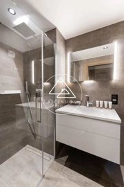 az8a45tt9e9963vt10