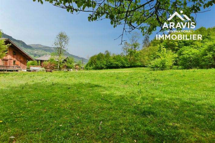 Image No.5-6 Bed House for sale