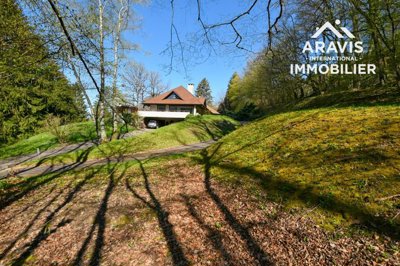 1 - Cluses, House