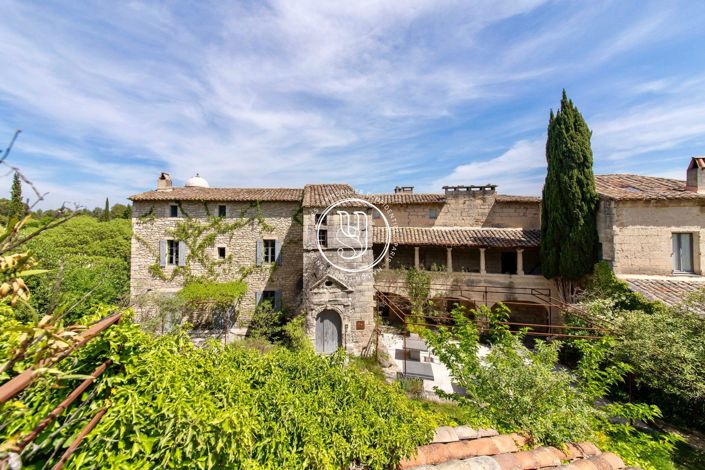 Image No.1-12 Bed House for sale