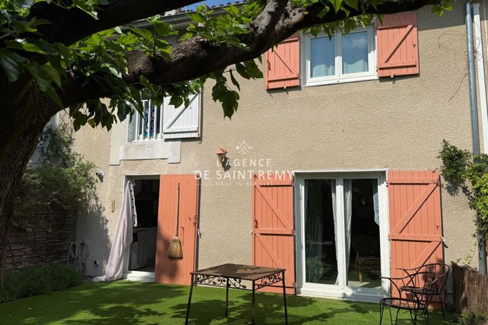 Image No.1-3 Bed House for sale