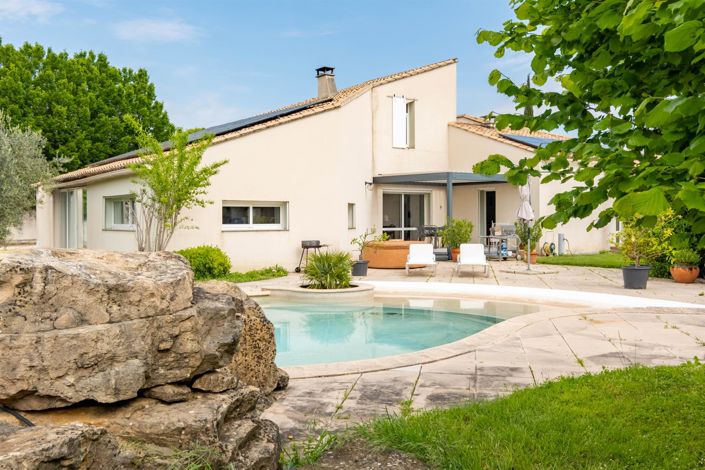 Image No.1-7 Bed House for sale