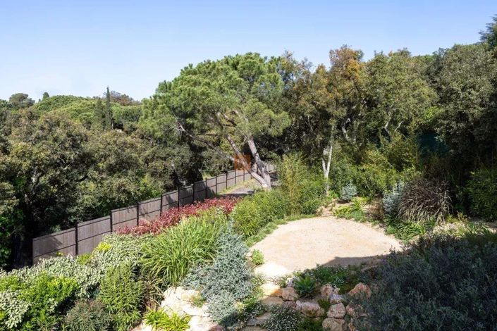 Image No.43-6 Bed House for sale