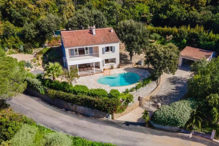 Image No.45-6 Bed House for sale