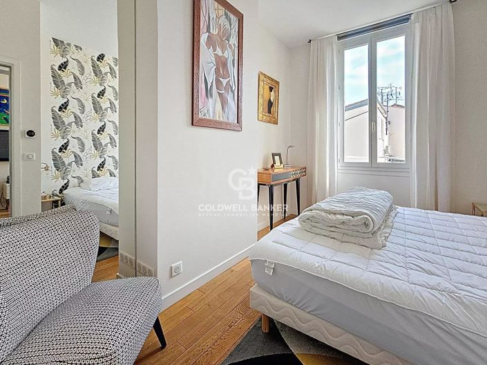 Image No.7-1 Bed Property for sale