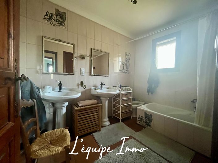 Image No.11-4 Bed House for sale