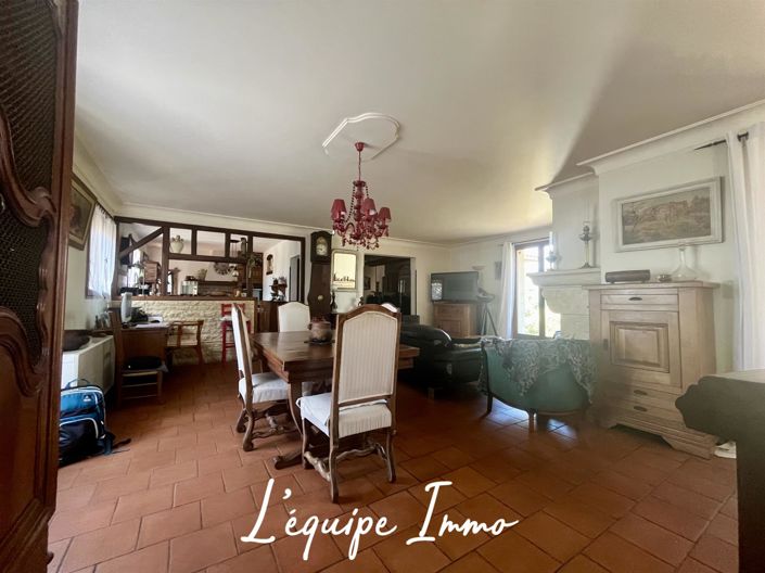 Image No.5-4 Bed House for sale