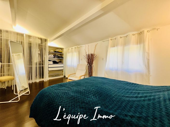 Image No.18-3 Bed House for sale